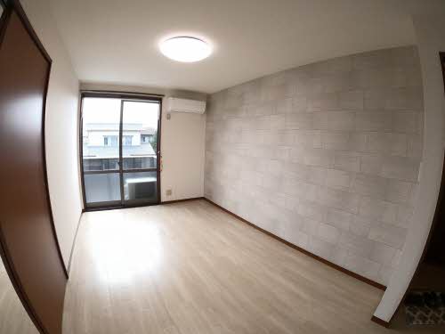 クレール高松 202号-7