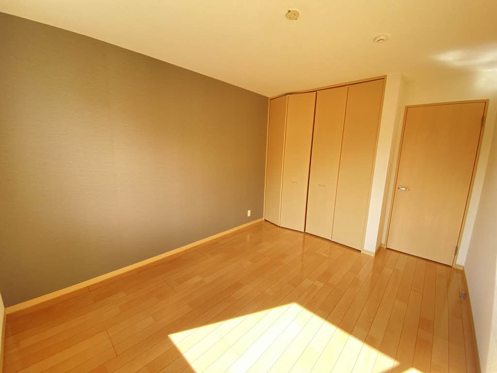 ハピネス　Ｂ棟 B0102号-5