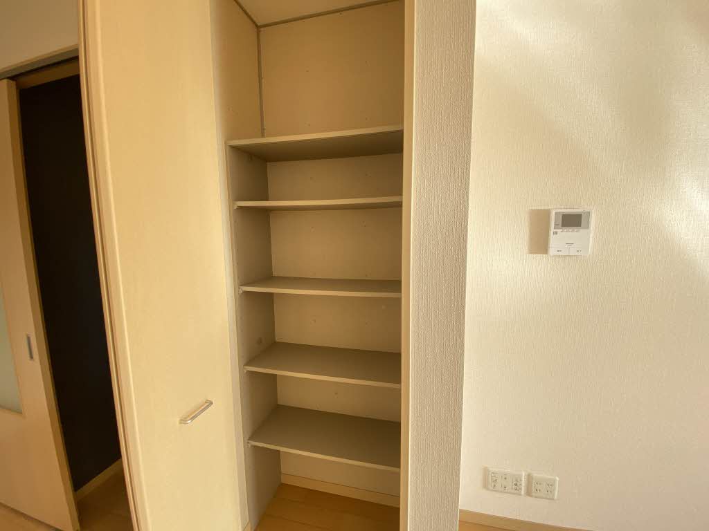 ハピネス　Ｂ棟 B0102号-15