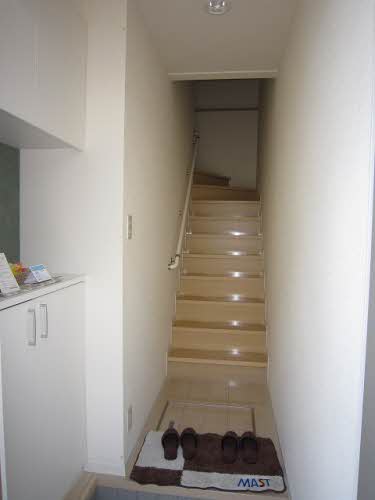 パインテイル　Ａ棟 A0201号-2