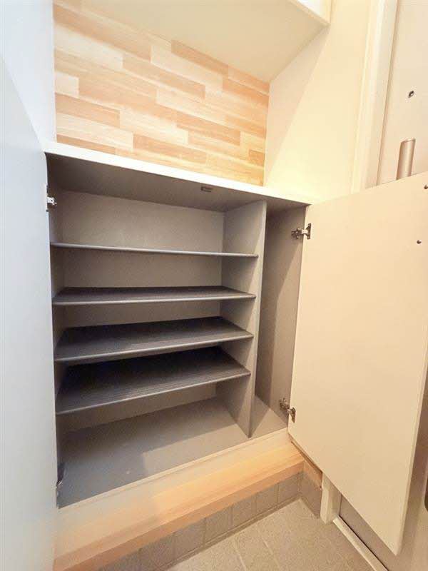 パインテイル D棟 D0202号-14