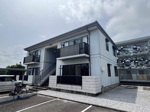 フォーレス三納代　Ｂ棟　＊