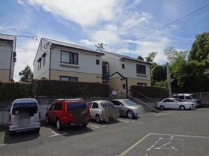 ヴィラ・サンロイヤル　Ｅ棟　＊ E0201号-1