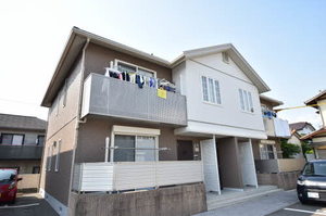 シャーメゾン桜　Ｂ棟　＊＊