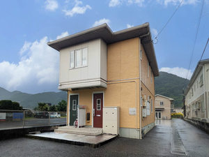 シャーメゾン妙見　＊＊