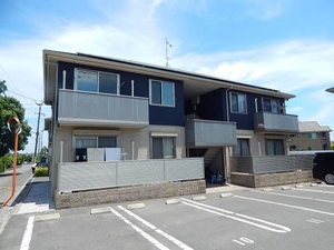 シャーメゾン西泉　Ｂ棟　＊＊