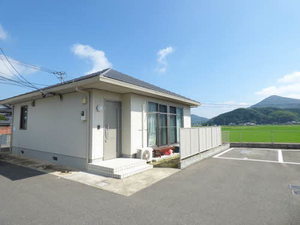 シャーメゾン幸　Ｃ棟　＊＊