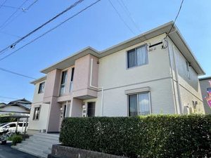 シャーメゾンパインヒル　＊＊