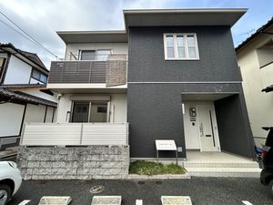 ジョイ・ホーム　＊＊