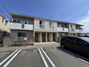 エクラージュ　Ⅰ棟　＊＊