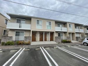 エクラージュ　Ⅱ棟　＊＊