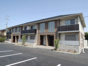 リヴェ－ル陣内　＊＊