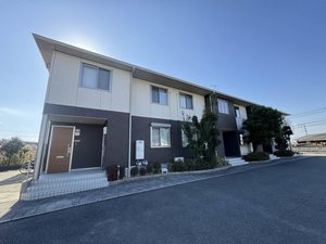 シャーメゾン北野　＊＊