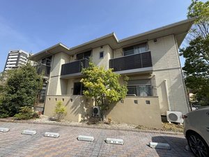 ヴィルヌーブ諏訪野　Ｋ棟　＊＊