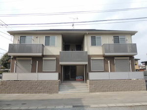 クレアーレ　＊＊