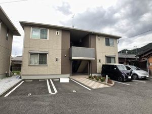 ラ・コルテ　＊