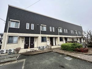 アレイナガーデン　Ｂ棟　＊＊