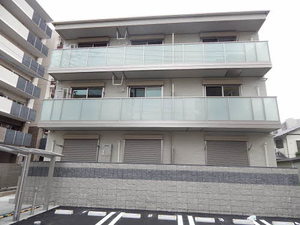 シャーメゾン西新７丁目　＊