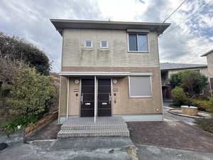 アークＫ・Ｍ　Ｃ棟　＊＊