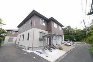 シャーメゾン則松　Ａ棟　＊＊