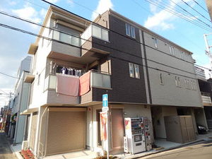 シャーメゾン白水　＊＊