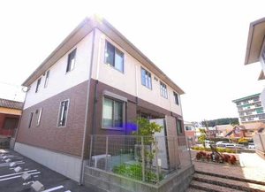 リノ・マーリエ川津　Ａ棟　＊＊