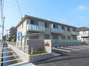 シャーメゾン波多江駅南　Ａ棟　＊
