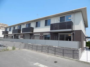 シャーメゾンフィオーレ前原東　Ｃ棟　＊＊