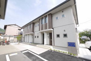 シャーメゾンリシェスⅡ　＊＊ A0202号-1