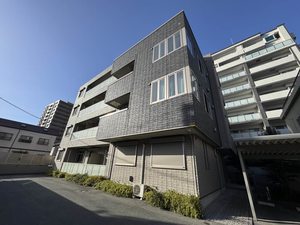 グレースランド日吉　＊＊