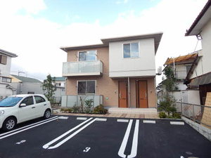 アプリーレ佐大前