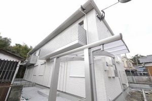 ファーストタワー