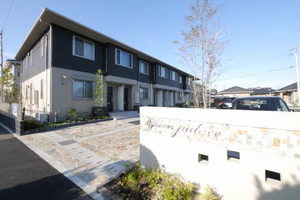 グリーンパレス　＊＊