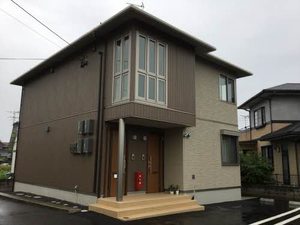 カーサ　フローラ　＊＊