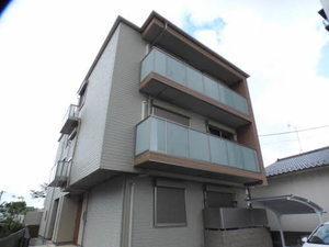 ウィステリア　＊