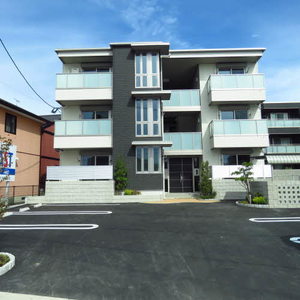 カーサドマーニ宰都Ⅲ　＊