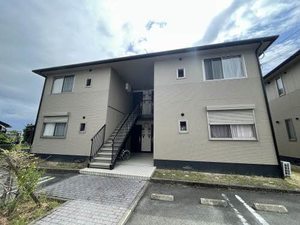 シャーメゾン蒲船津　Ｃ棟　＊