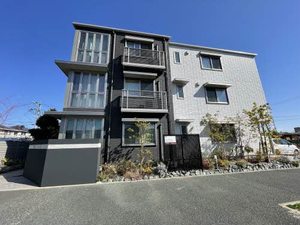 フェリーチェガーデン　＊