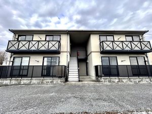 サンビレッジ三番館