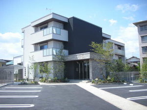 Ｃｅｎｔ　Ｌｉｖｉｅ　春日　＊