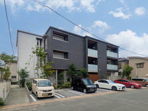 シャーメゾンローツェ国府　＊ A0101号-1