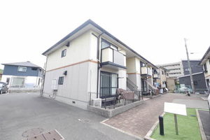 シャーメゾン光国　Ｂ棟　＊