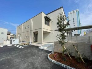 シャーメゾン鶴崎　＊