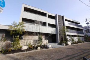 Ｖｉａ　Ｓａｌａｋｕｒａｚａ　＊