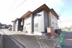 シャーメゾン華みずき　＊＊