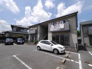 三洋タウン永犬丸　Ｃ棟　＊＊