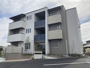 ＡＬＦＬＡＴ　春日　＊＊