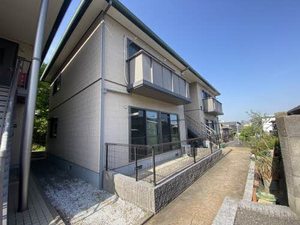 ロードサイド到津　Ｂ棟　＊＊ B0102号-1