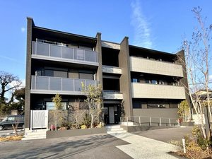 リバージュ若葉　＊＊
