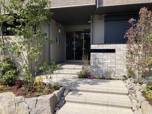 シャーメゾン湖東グランデ ** A0102号-12